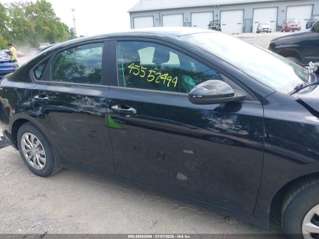 2021 KIA FORTE FE 13