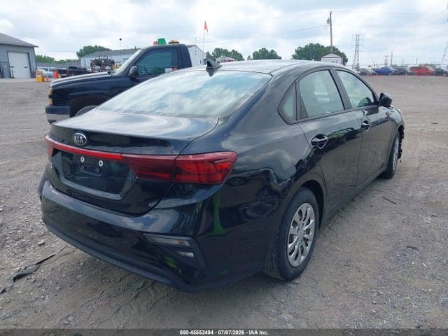 2021 KIA FORTE FE 4