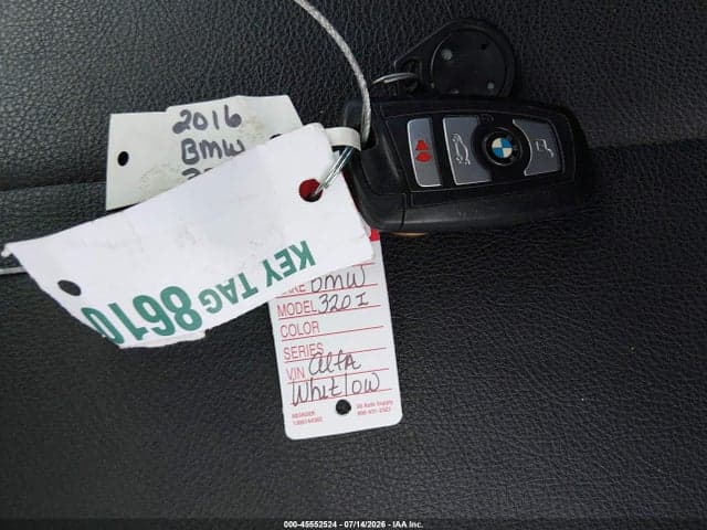 2016 BMW 320I 11