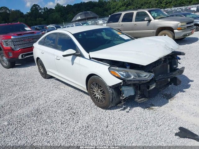 2018 HYUNDAI SONATA SE 1