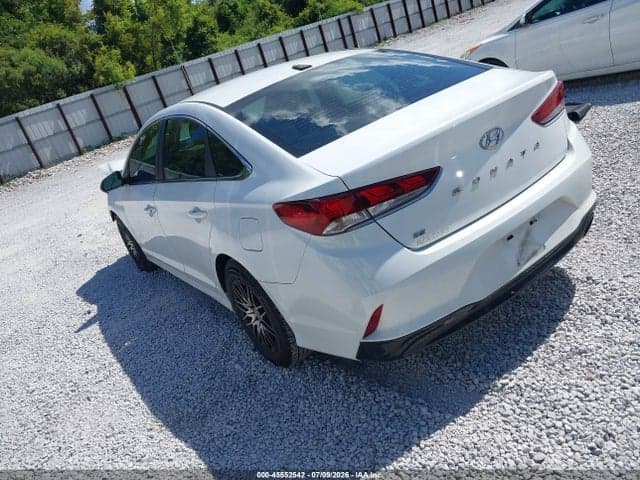 2018 HYUNDAI SONATA SE 3