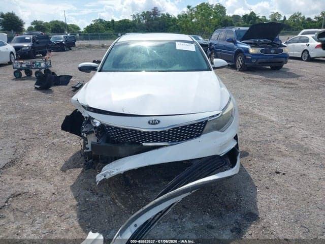 2018 KIA OPTIMA EX 11