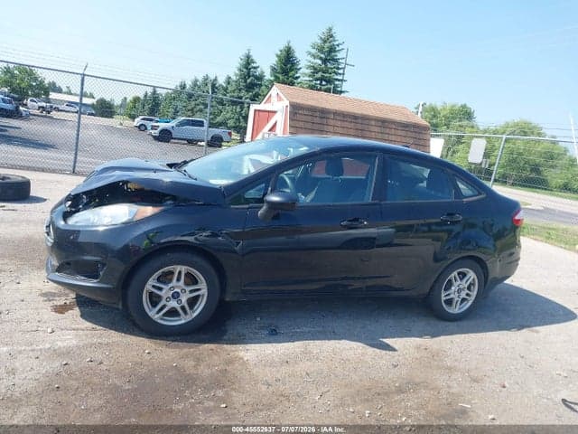 2018 FORD FIESTA SE 14