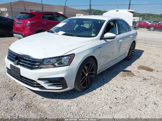 2017 VOLKSWAGEN PASSAT 1.8T R-LINE 2