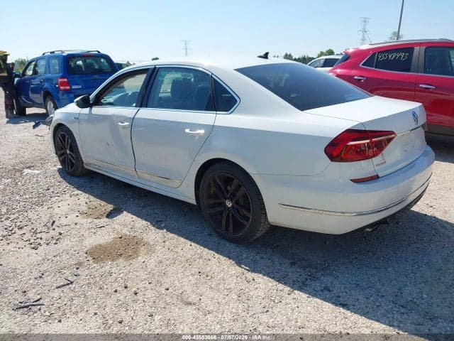 2017 VOLKSWAGEN PASSAT 1.8T R-LINE 3