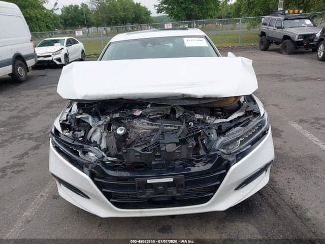2018 HONDA ACCORD EX 12