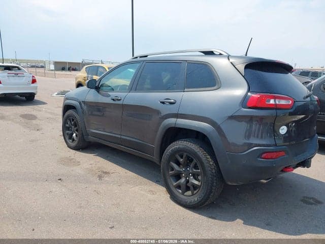2016 JEEP CHEROKEE TRAILHAWK 3