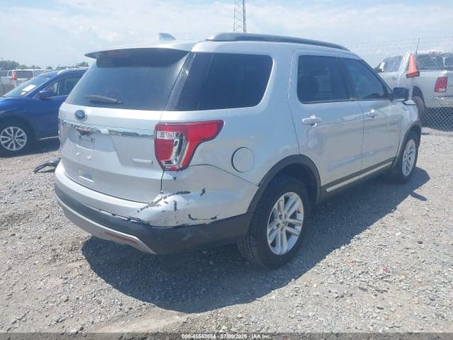 2016 FORD EXPLORER XLT 4