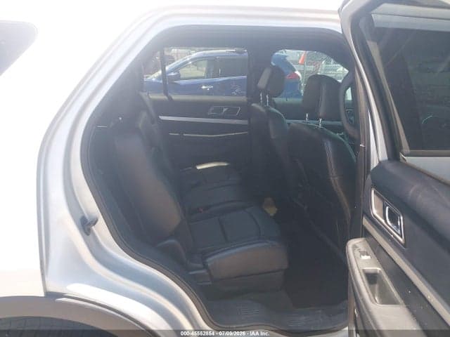 2016 FORD EXPLORER XLT 8