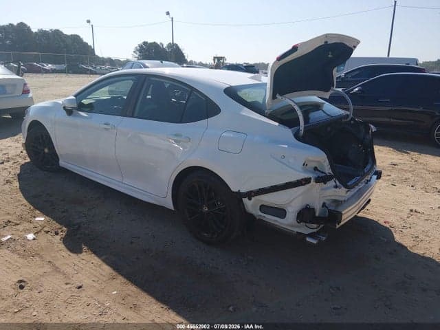2026 TOYOTA CAMRY SE 3