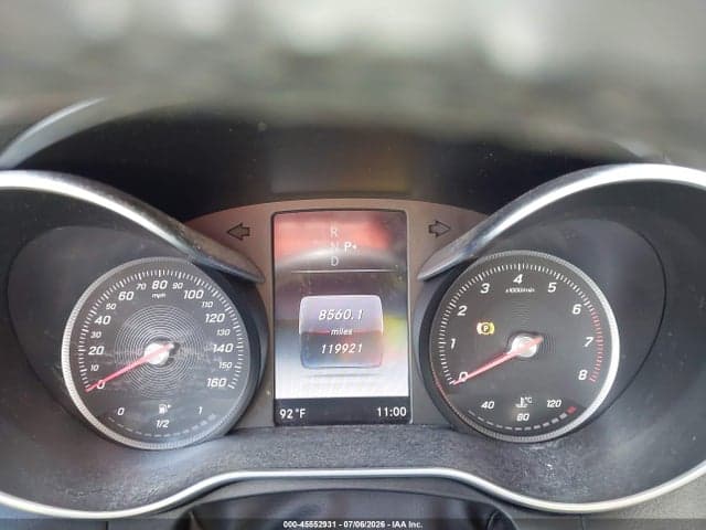 2017 MERCEDES-BENZ C 300 7