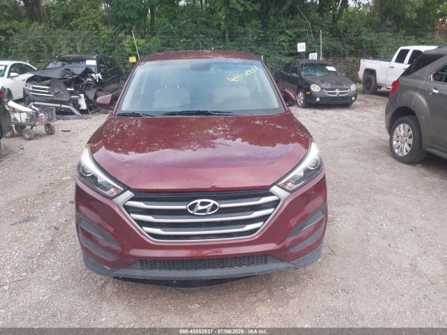 2017 HYUNDAI TUCSON SE 12