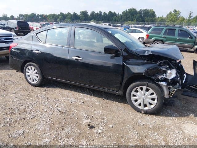 2019 NISSAN VERSA 1.6 SV - 1