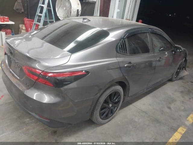 2020 TOYOTA CAMRY LE 4