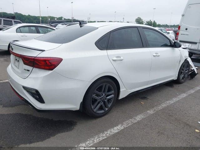 2021 KIA FORTE GT-LINE 4