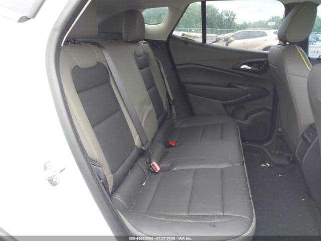 2025 CHEVROLET TRAX FWD ACTIV 8