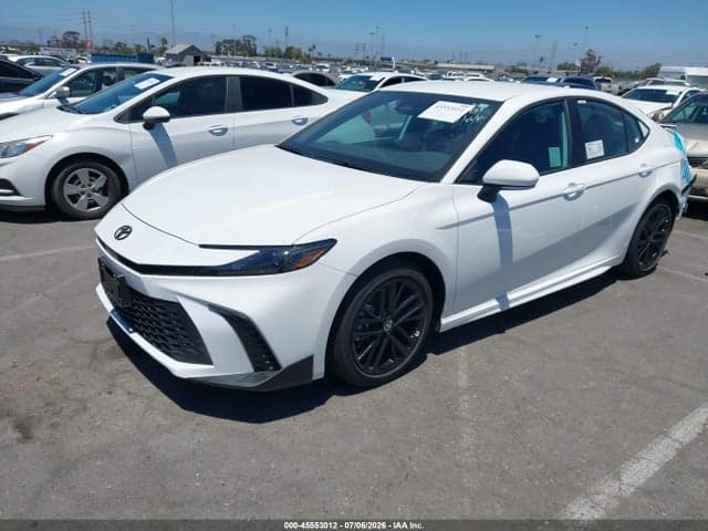 2026 TOYOTA CAMRY SE 2