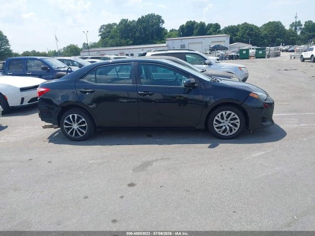 2018 TOYOTA COROLLA LE 13