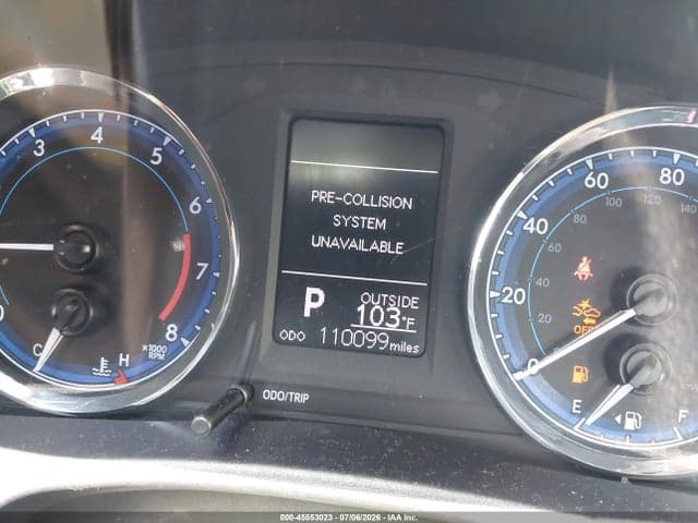 2018 TOYOTA COROLLA LE 15