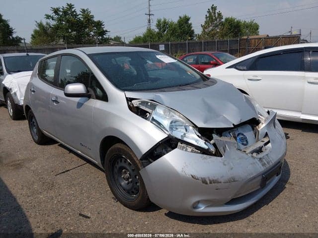 2016 NISSAN LEAF S 1