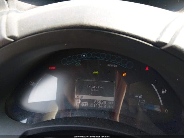 2016 NISSAN LEAF S 7