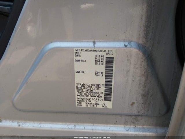 2016 NISSAN LEAF S 9