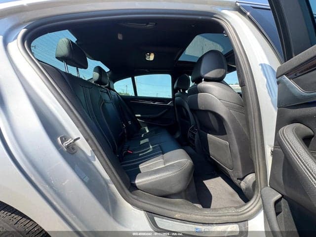 2018 BMW 530E XDRIVE IPERFORMANCE 6