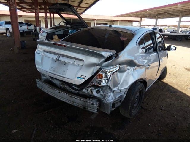 2018 NISSAN VERSA 1.6 SV 4