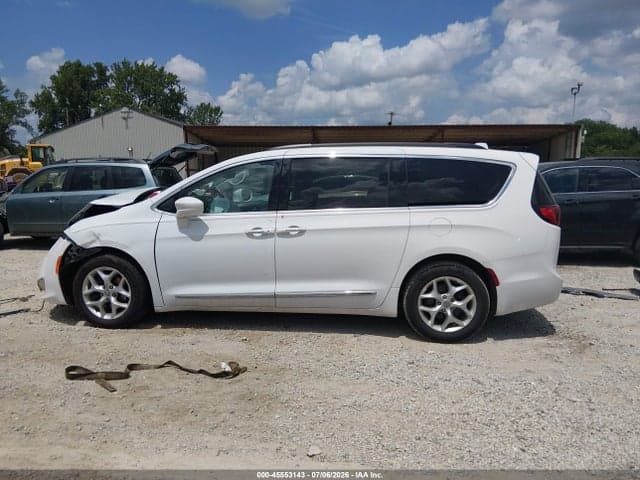 2017 CHRYSLER PACIFICA TOURING-L 14