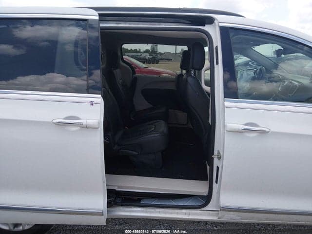2017 CHRYSLER PACIFICA TOURING-L 8