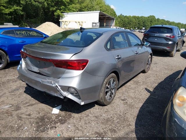 2022 KIA FORTE LXS 4