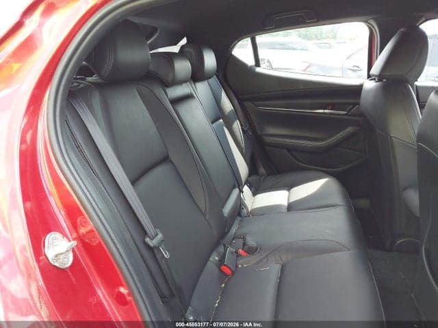 2021 MAZDA MAZDA3 SELECT 8