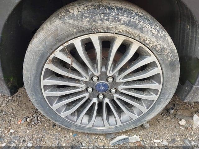 2017 FORD FUSION SE 22