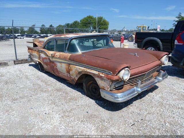 1957 FORD 4 DOOR SEDAN