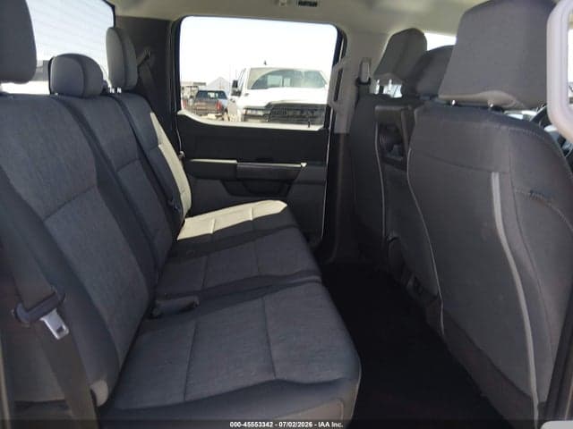 2023 FORD F-150 8