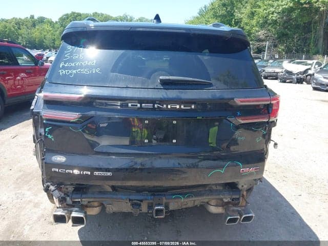 2024 GMC ACADIA AWD DENALI 17