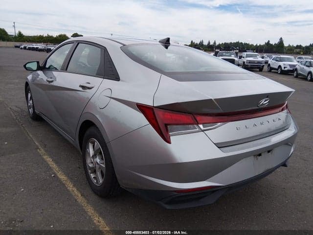 2021 HYUNDAI ELANTRA SE 3