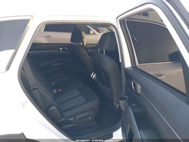 2023 KIA SORENTO LX 8