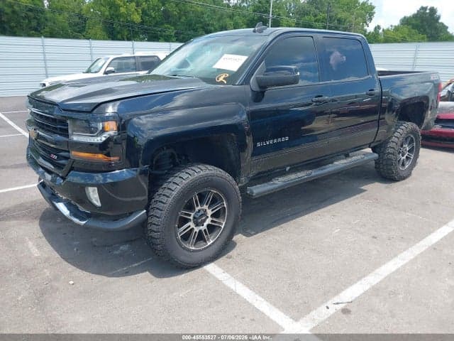 2017 CHEVROLET SILVERADO 1500 LT 2