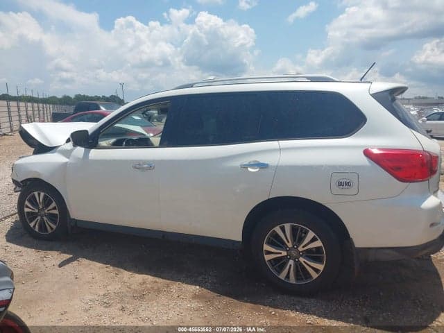 2017 NISSAN PATHFINDER SL 13