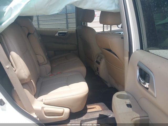 2017 NISSAN PATHFINDER SL 8