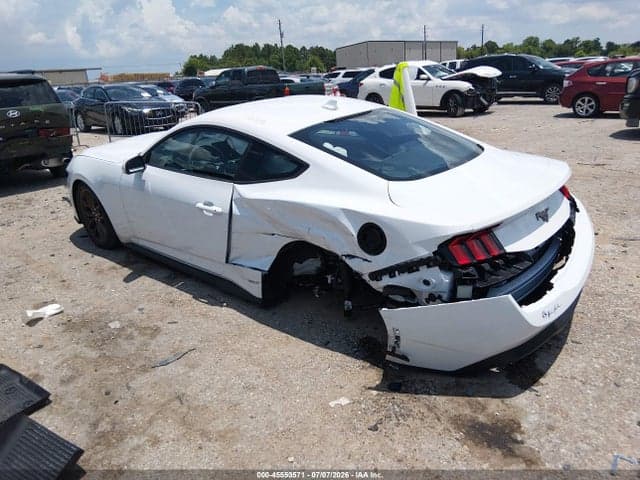 2026 FORD MUSTANG ECOBOOST FASTBACK 3