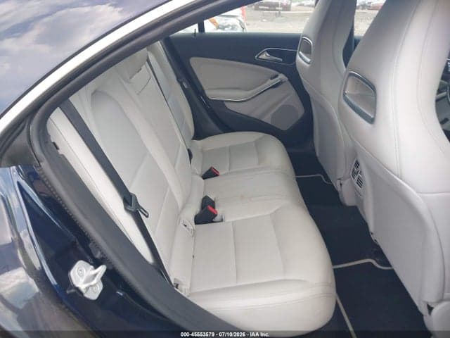 2018 MERCEDES-BENZ CLA 250 4MATIC 8
