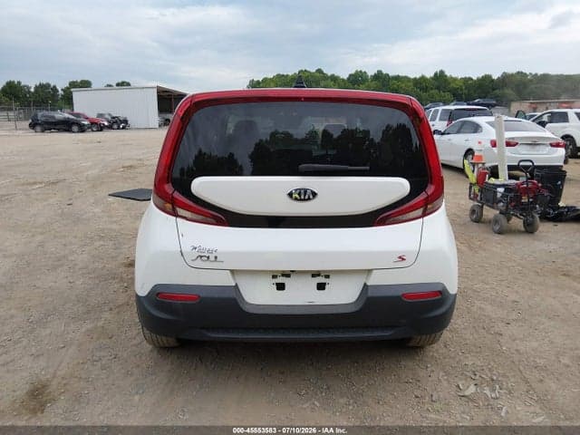 2021 KIA SOUL S 16