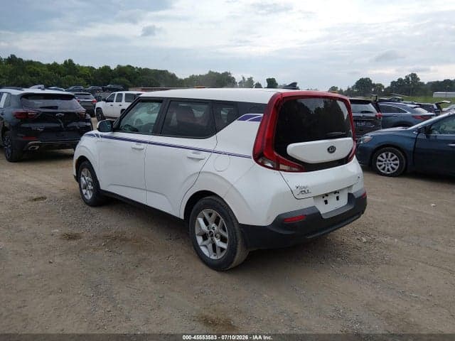 2021 KIA SOUL S 3