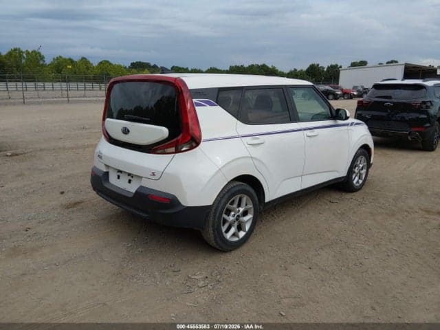 2021 KIA SOUL S 4
