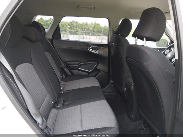2021 KIA SOUL S 8