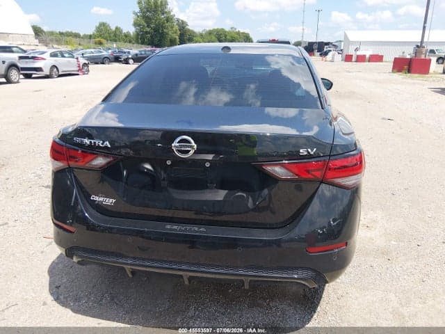 2022 NISSAN SENTRA SV XTRONIC CVT 15