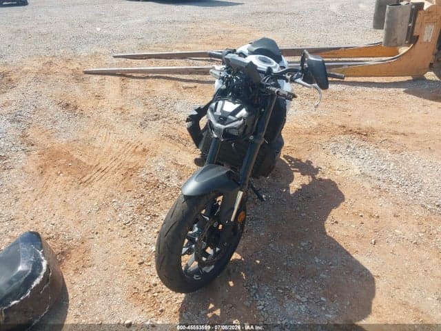 2025 HONDA CB750 A 5