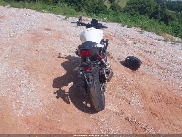 2025 HONDA CB750 A 6